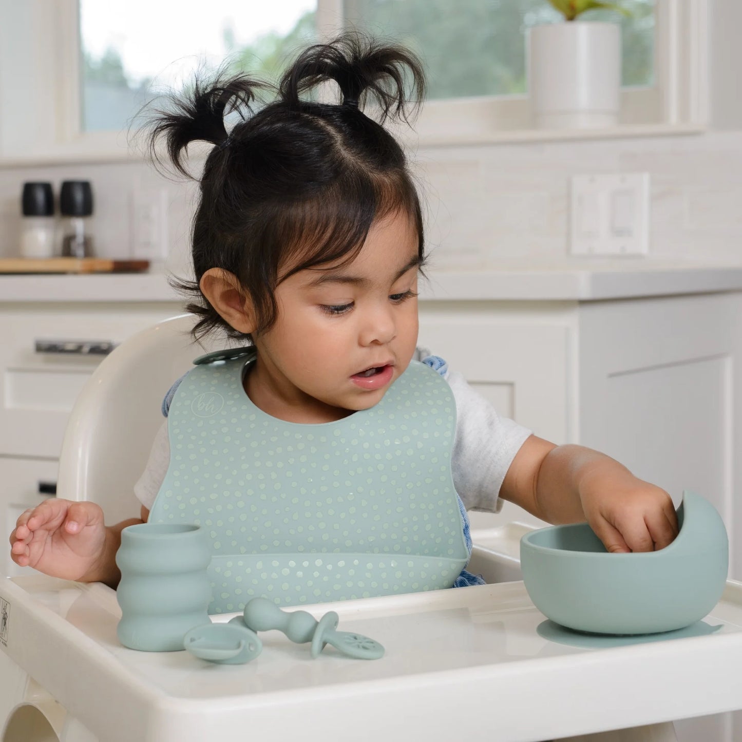5-Piece Baby-Led Weaning Silicone Tableware, Infants and Toddlers, Sage Green