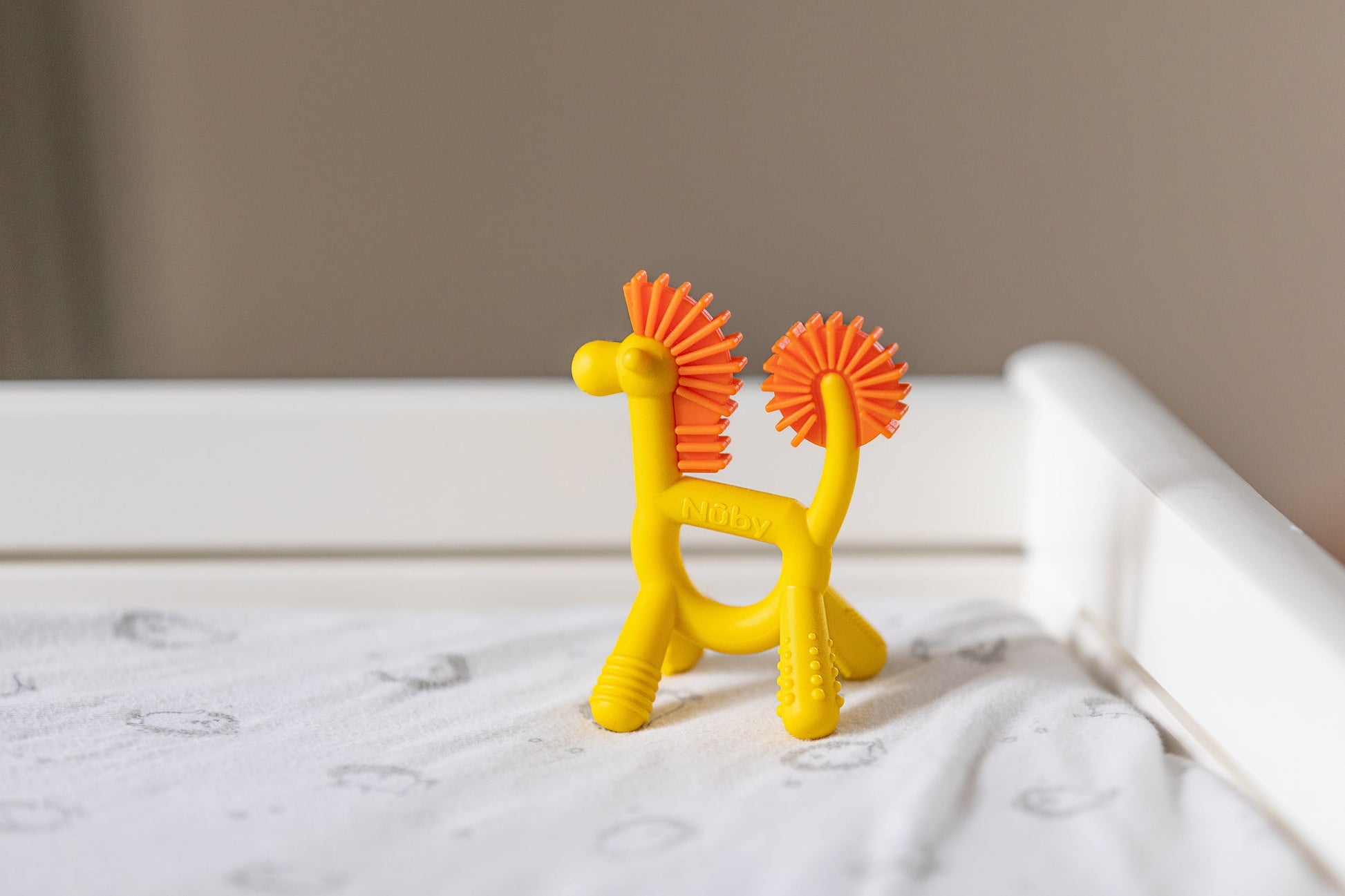 Geo Zoos Massaging Teether for Babies, Giraffe Design